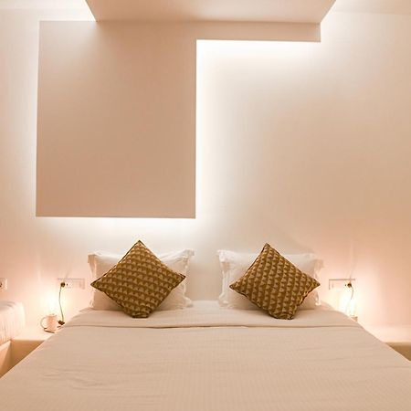 White Curves Santorini Bed & Breakfast Akrotírion Dış mekan fotoğraf
